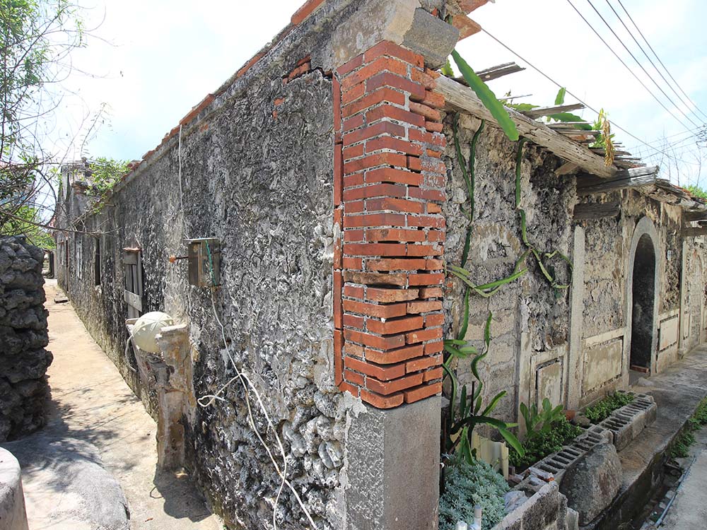 呂公派呂戊辰故宅港子村〇號