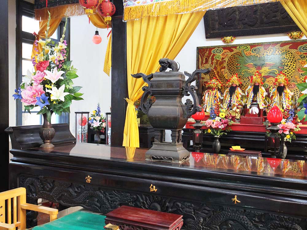 錫製降龍狻猊燻爐