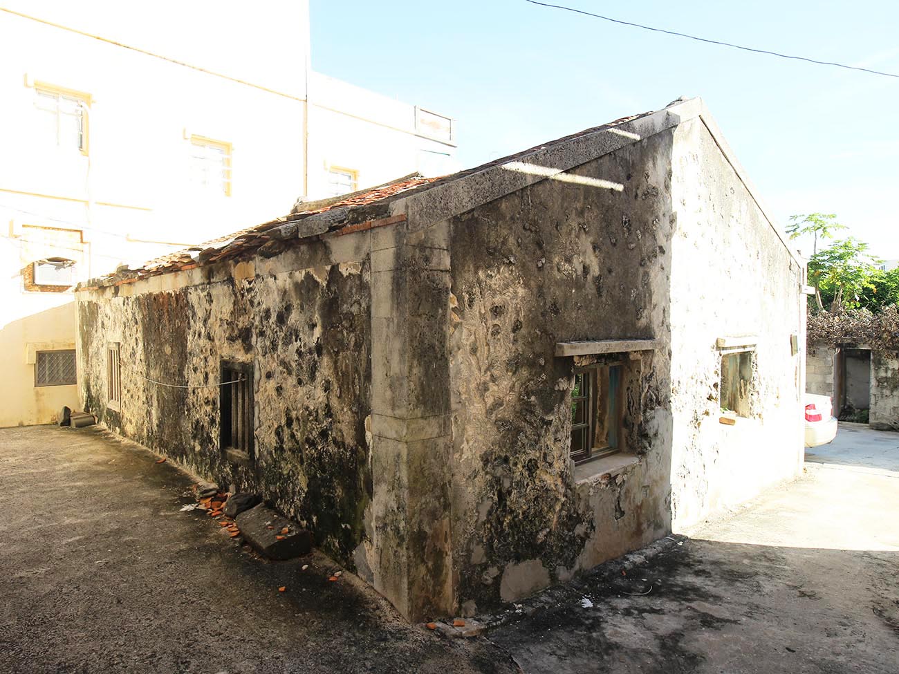 戴氏宅邸通梁村〇號