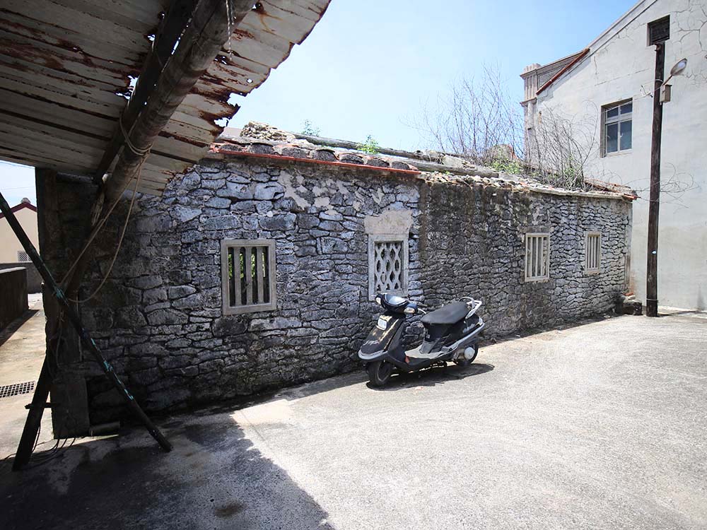 山寮派陳氏四櫸頭三合院東安村〇號