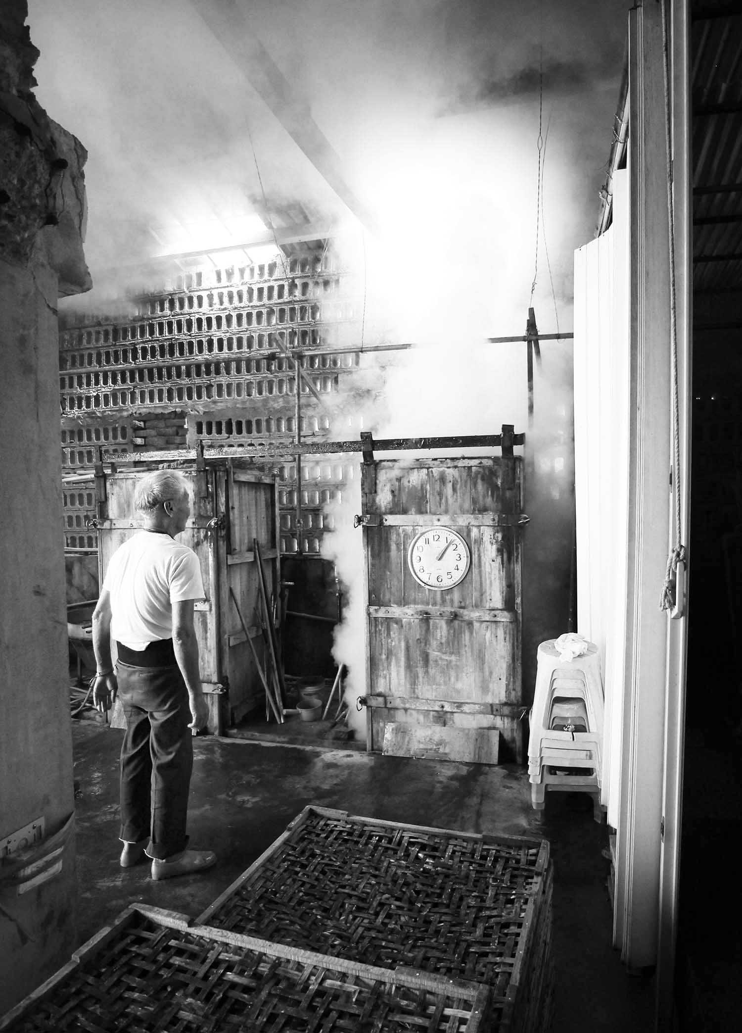 臭肉魚加工嵵裡里漁工新村〇號