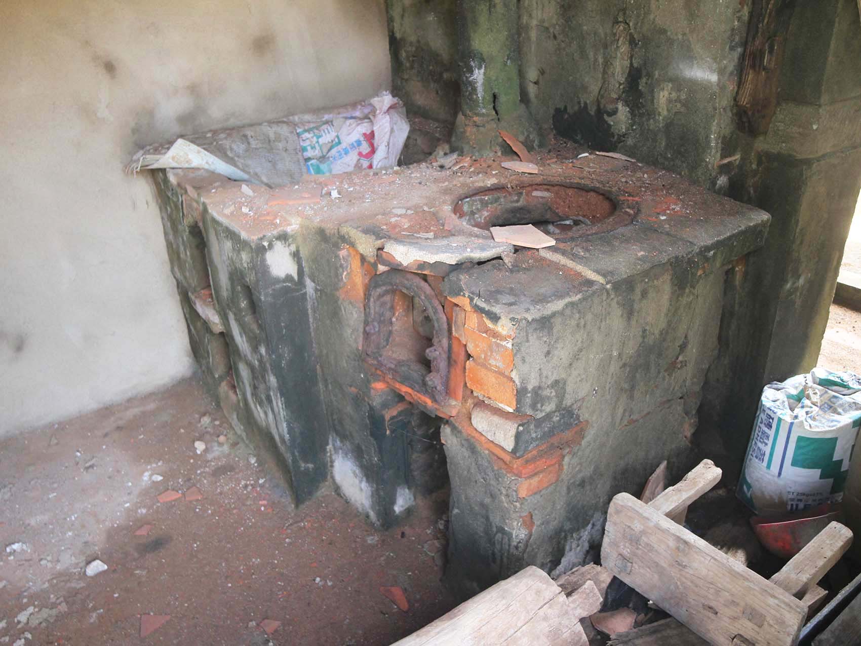 伍氏三合院（尾寮）中社村〇號