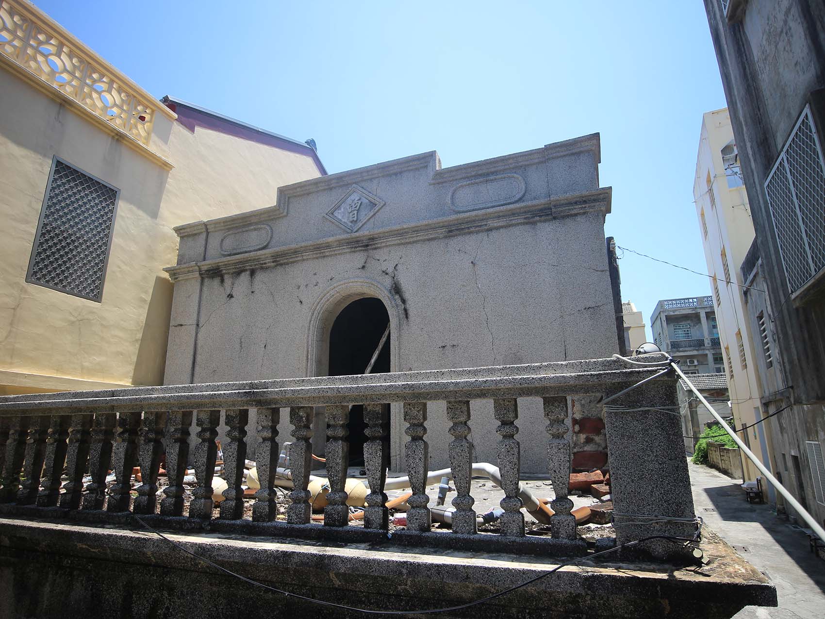 曾氏樓仔厝52號望安鄉將軍村〇號