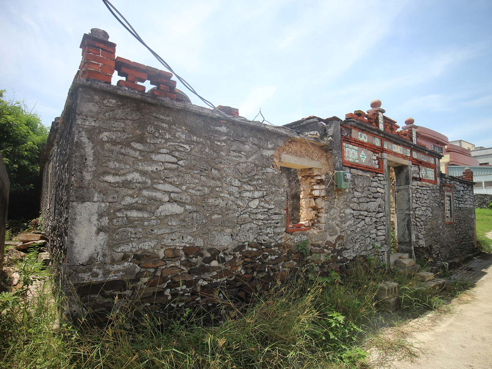 山仔後顏氏樓仔厝｜整修中