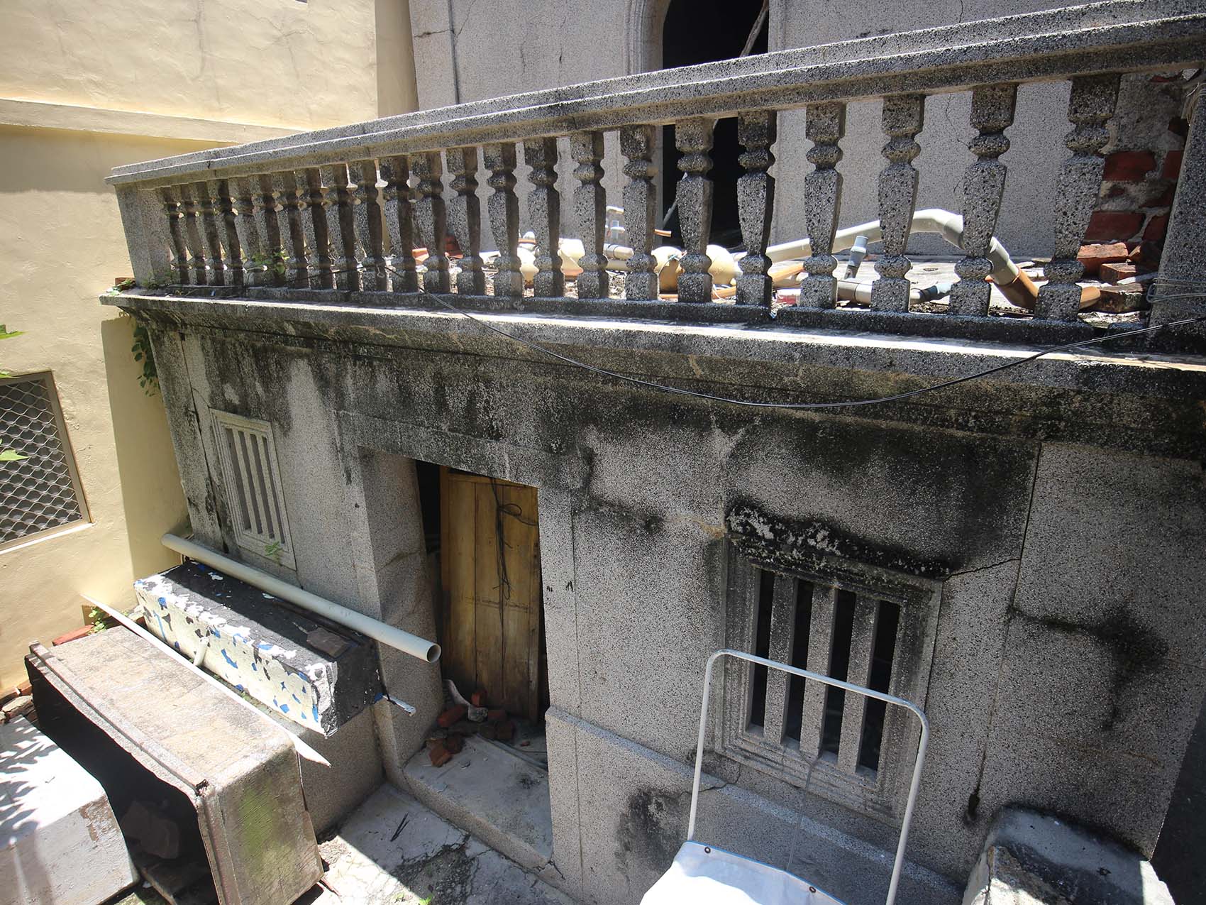 曾氏樓仔厝52號望安鄉將軍村〇號