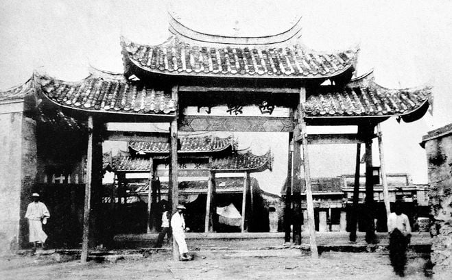 湖總鎮署東西轅門的拆除